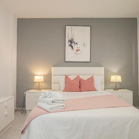 Апартаменти Perfect Getaway In Triana - 15M Walk Giralda Севілья Екстер'єр фото